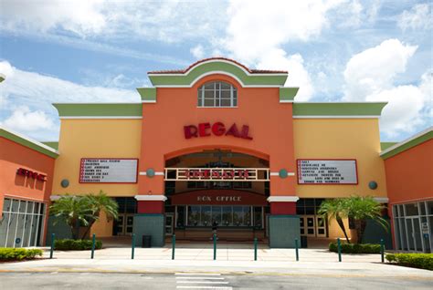 regal movie times pembroke pines